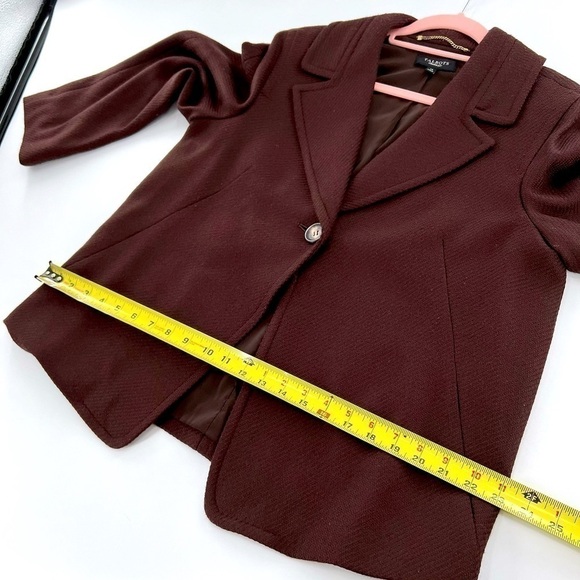 Talbots
Wool Blazer one button size 14 Brown - Picture 11 of 12